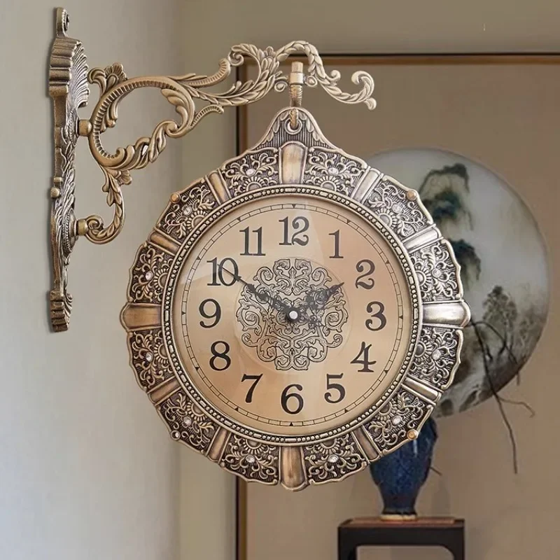 Luxury Lifestyle Homes - Horloge murale rétro nordique pour salon,