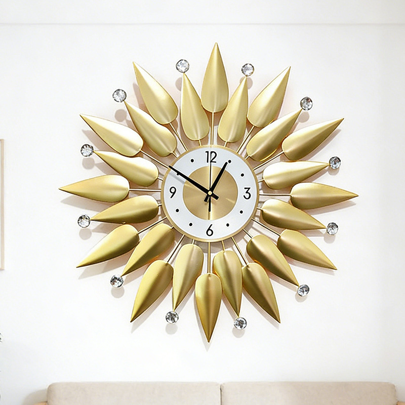 Horloge murale de luxe en méta - Luxury Lifestyle Us avis et prix