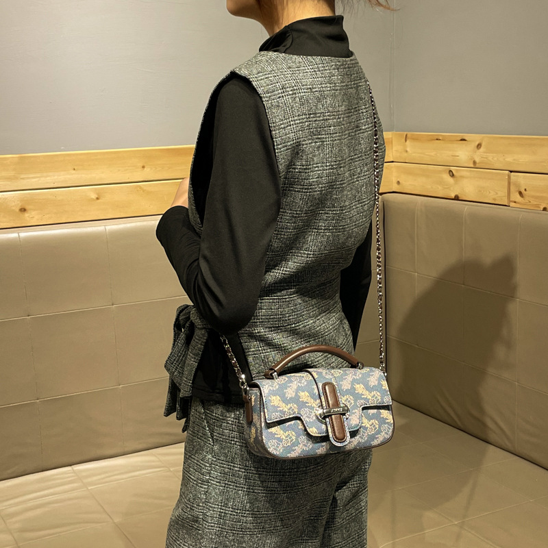Sac à langer de luxe mains lib - Luxury Lifestyle Us avis et prix