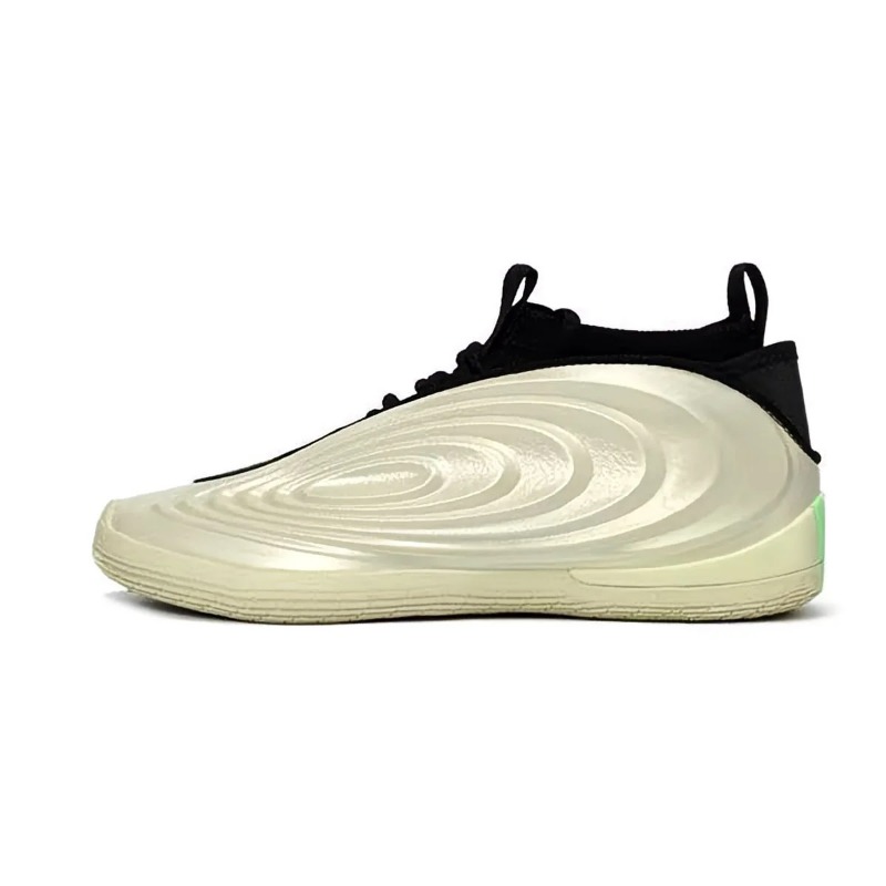 Superbes Chaussures de Basketb - Luxury Lifestyle Us avis et prix