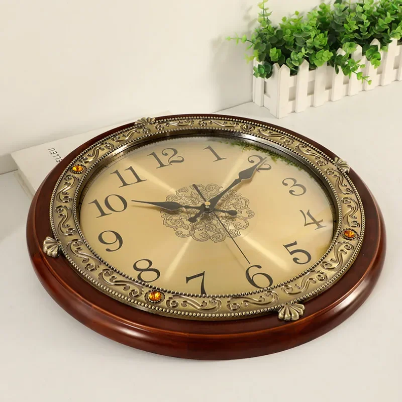 Horloge murale en bois de luxe - Luxury Lifestyle Us avis et prix