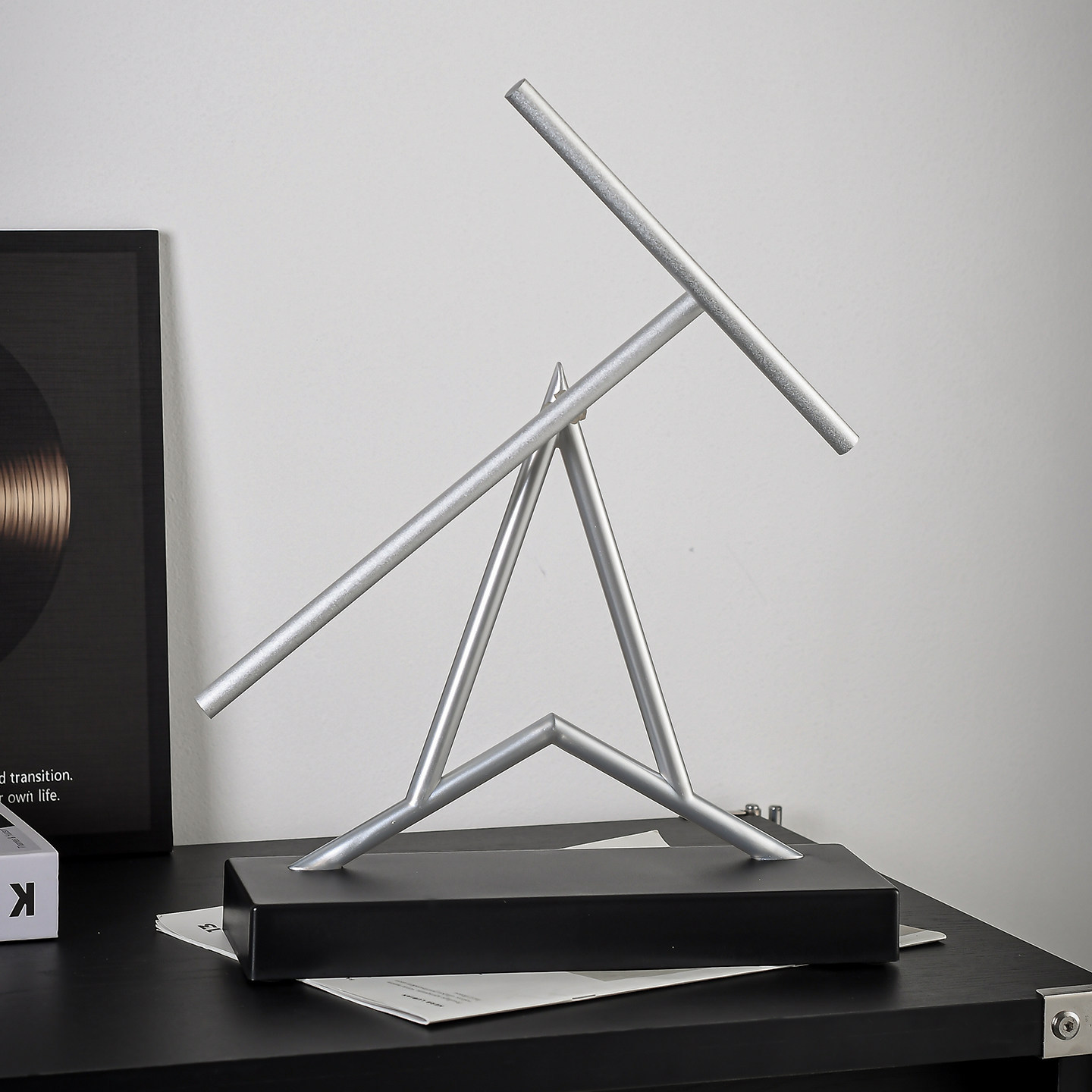 Nouveau Pendule de Newton Iron - Quiet Luxury Lifestyle avis et prix